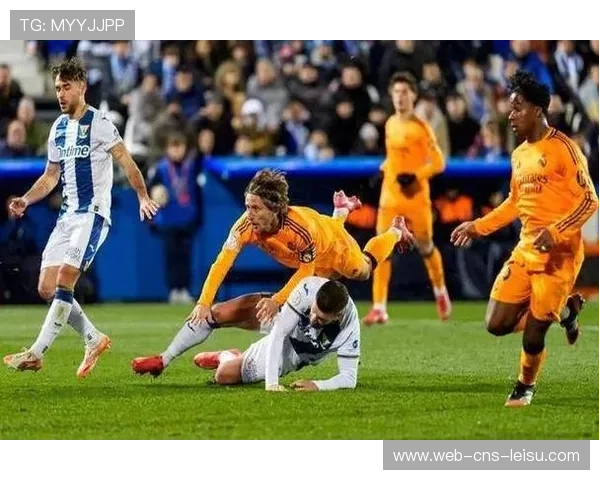 皇马阵容深度经受考验,多线作战轮换效果显著 皇马阵容深度经受考验,多线作战轮换效果显著