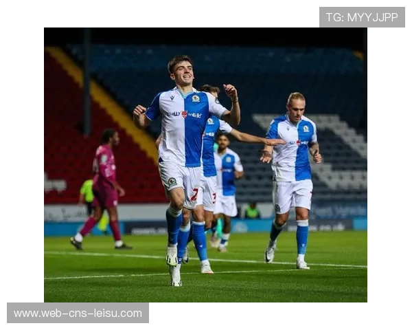 西格纳伊度纳公园球场火力全开,多特蒙德主场不败金身继续 西格纳伊度纳公园球场火力全开,多特蒙德主场不败金身继续